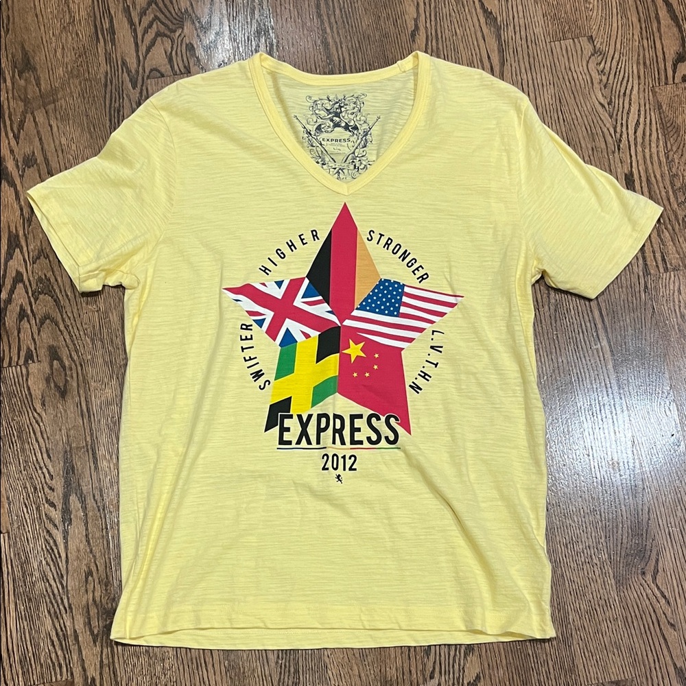 Men’s Express V Neck Flag Graphic Short Sleeve Tee Shirt